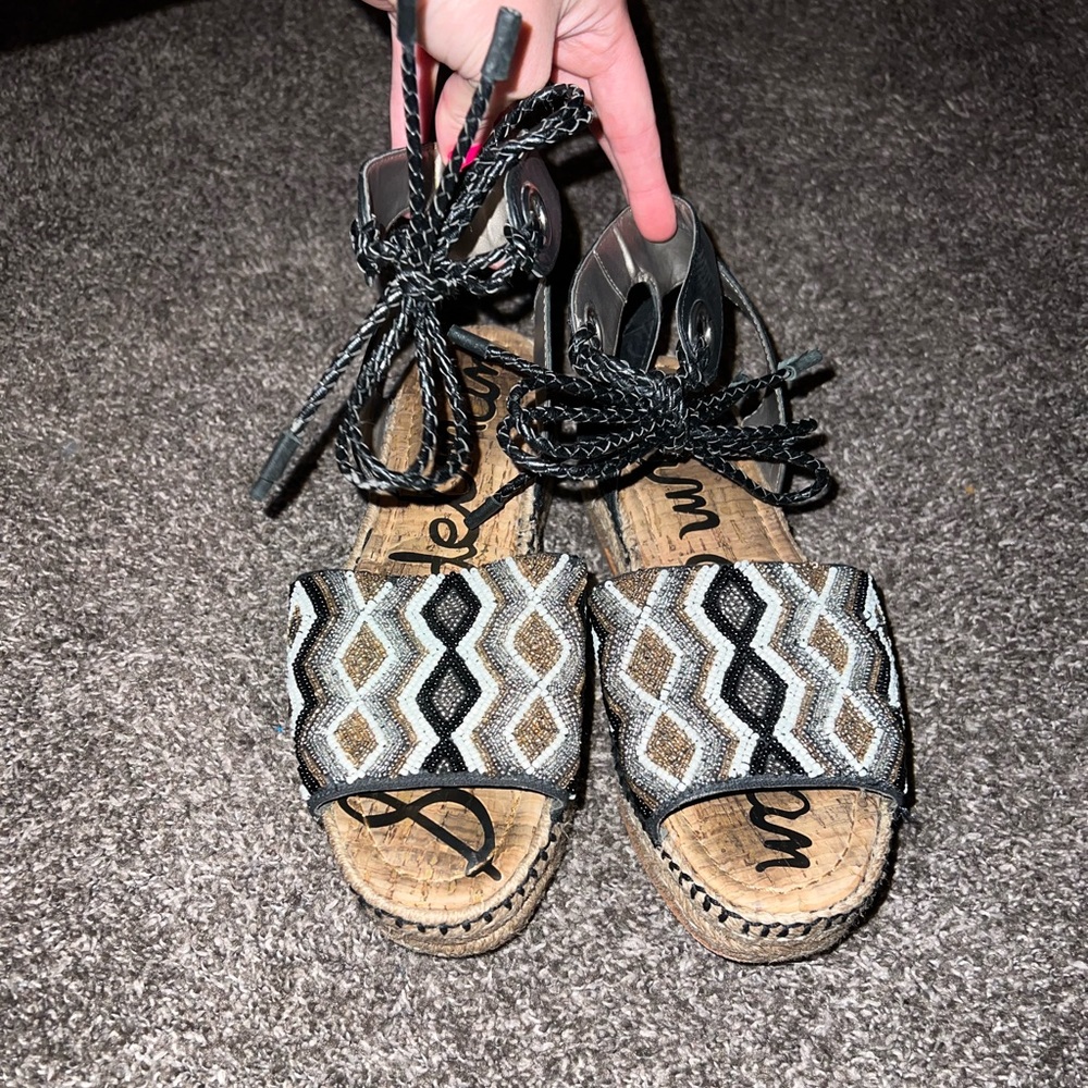 Beaded platform!